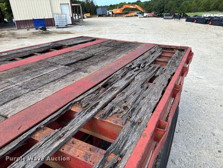 image for item FC1931 1974 Trailmobile flatbed trailer