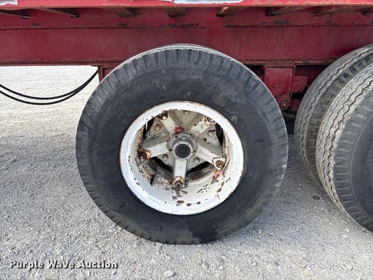 image for item FC1931 1974 Trailmobile flatbed trailer