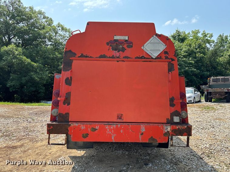 image for item FC1967 1993 Chevrolet C7 Kodiak fuel truck