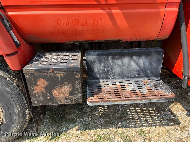 image for item FC1967 1993 Chevrolet C7 Kodiak fuel truck