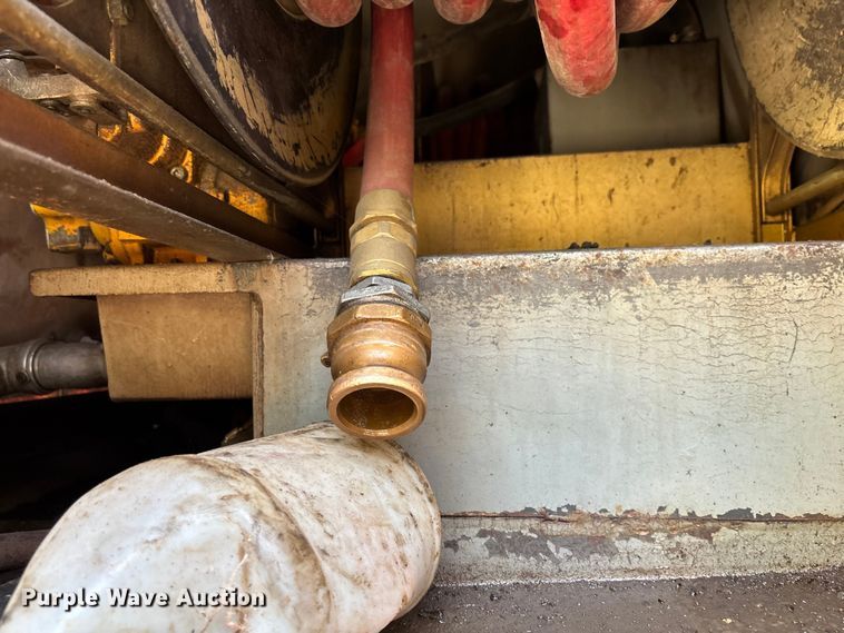 image for item FC1967 1993 Chevrolet C7 Kodiak fuel truck