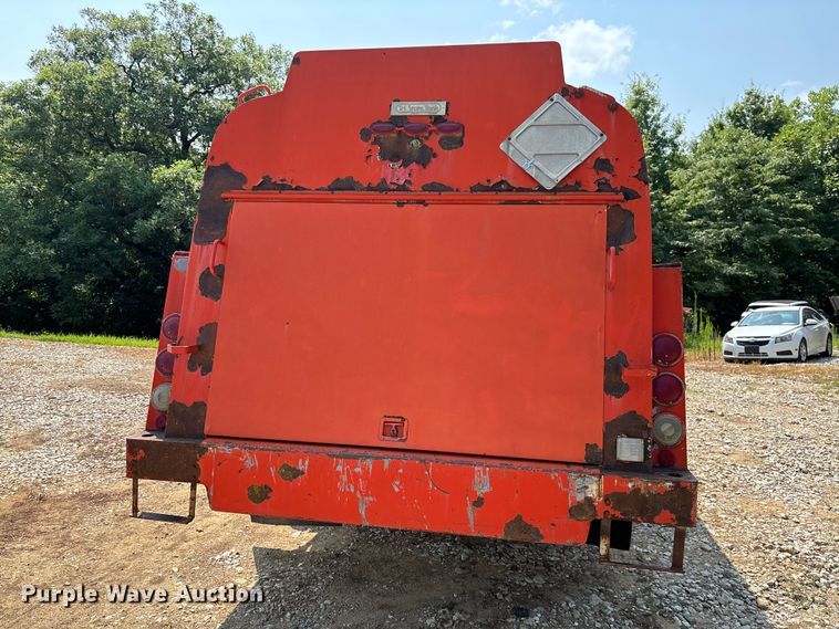 image for item FC1967 1993 Chevrolet C7 Kodiak fuel truck