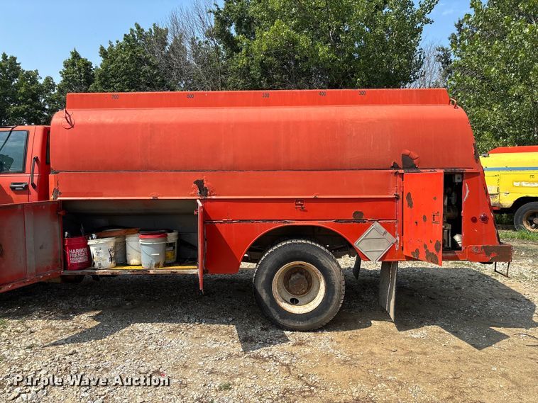 image for item FC1967 1993 Chevrolet C7 Kodiak fuel truck