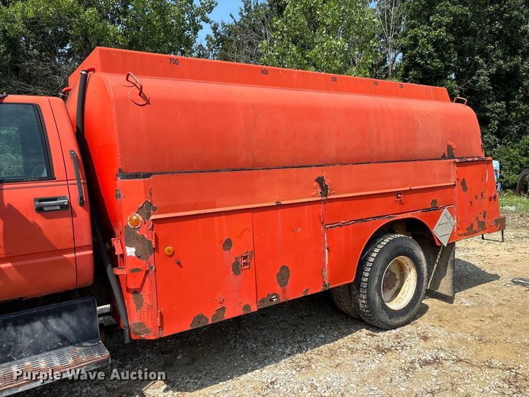 image for item FC1967 1993 Chevrolet C7 Kodiak fuel truck