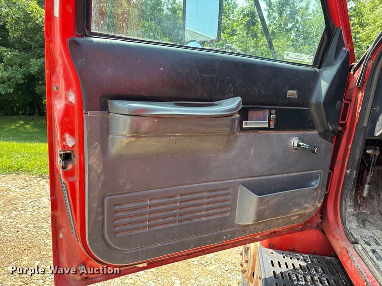 image for item FC1967 1993 Chevrolet C7 Kodiak fuel truck