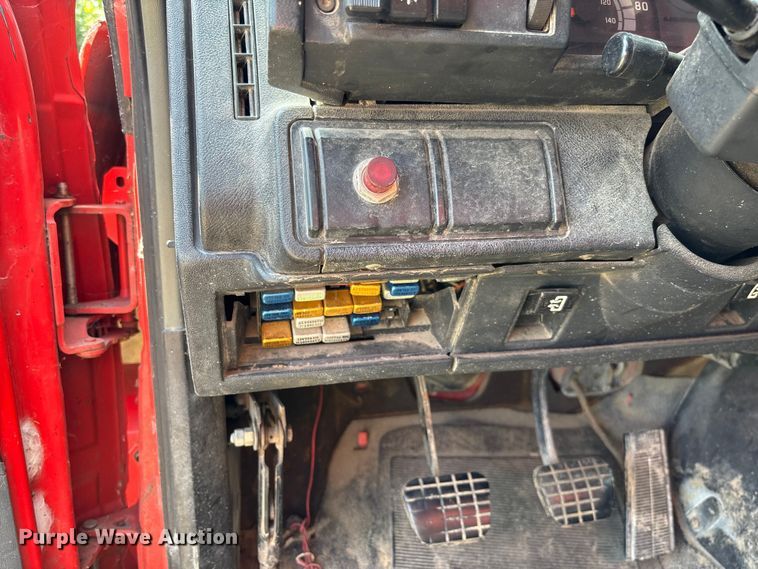 image for item FC1967 1993 Chevrolet C7 Kodiak fuel truck