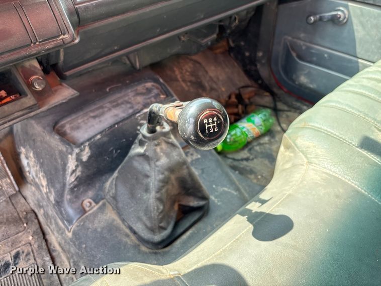 image for item FC1967 1993 Chevrolet C7 Kodiak fuel truck