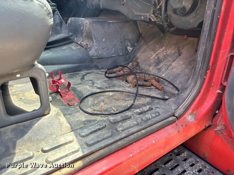 image for item FC1967 1993 Chevrolet C7 Kodiak fuel truck