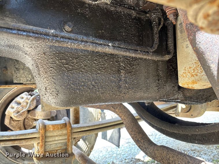 image for item FC1967 1993 Chevrolet C7 Kodiak fuel truck