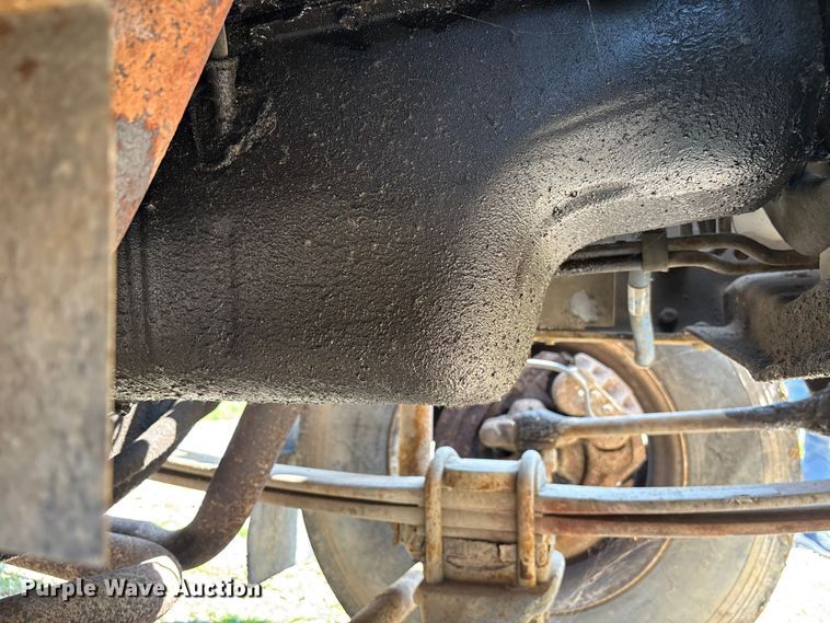 image for item FC1967 1993 Chevrolet C7 Kodiak fuel truck