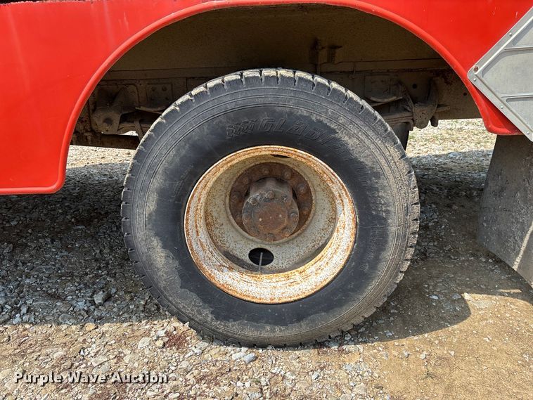 image for item FC1967 1993 Chevrolet C7 Kodiak fuel truck