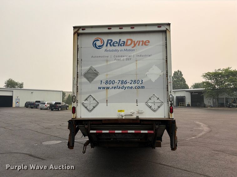 image for item FC3251 2014 Freightliner Business Class M2 box truck