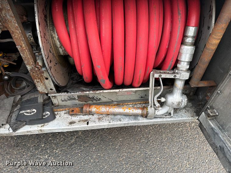 image for item FC3251 2014 Freightliner Business Class M2 box truck