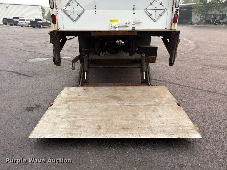image for item FC3251 2014 Freightliner Business Class M2 box truck
