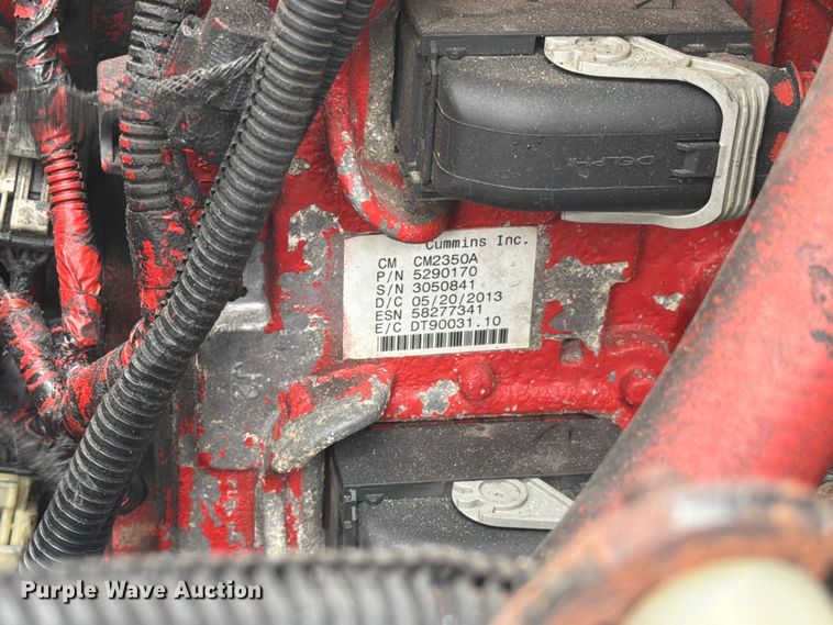 image for item FC3251 2014 Freightliner Business Class M2 box truck