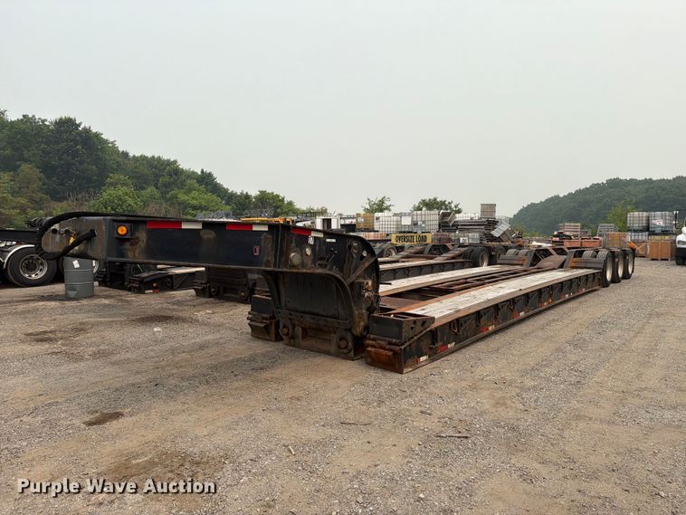 2006 X-l Specialized Trailers XL102HDC lowboy equipment trailer