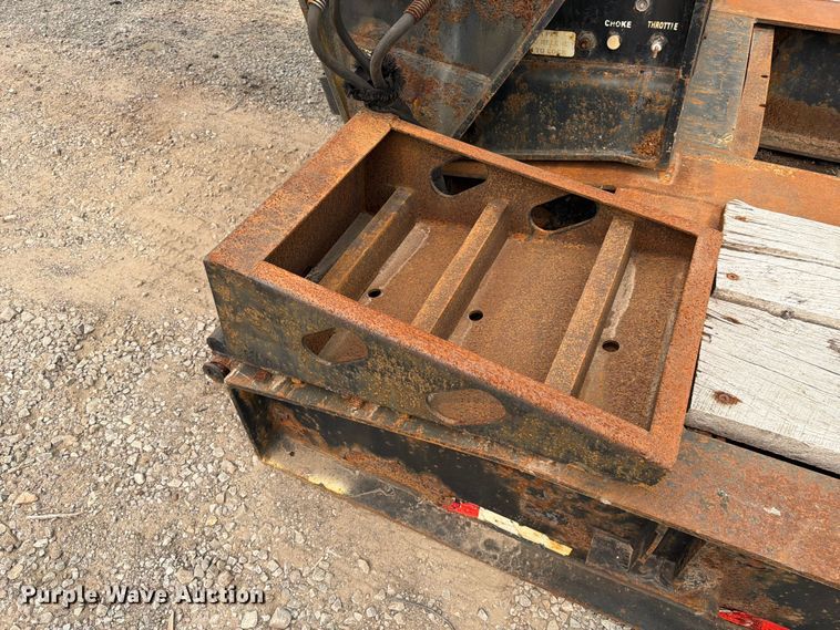 image for item FC3254 2006 X-l Specialized Trailers XL102HDC lowboy equipment trailer