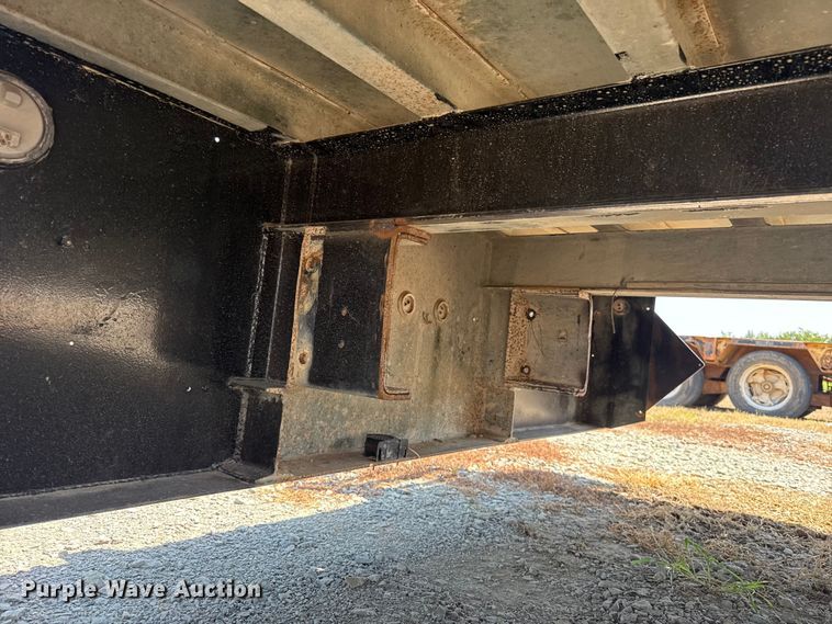 image for item FC4031 Flatbed