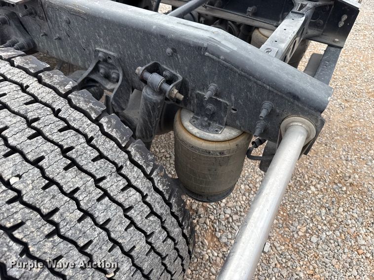 image for item FC4047 2023 International LT625 semi truck