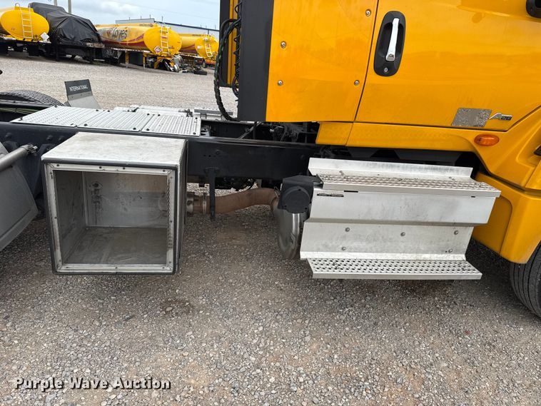 image for item FC4047 2023 International LT625 semi truck