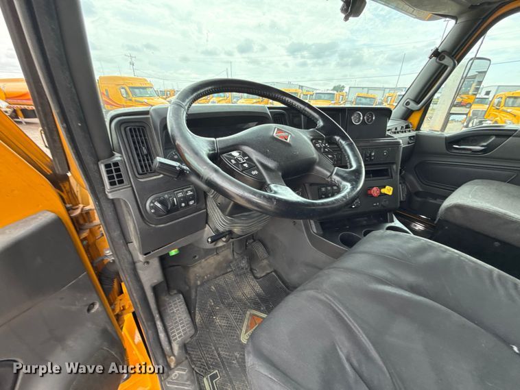 image for item FC4047 2023 International LT625 semi truck