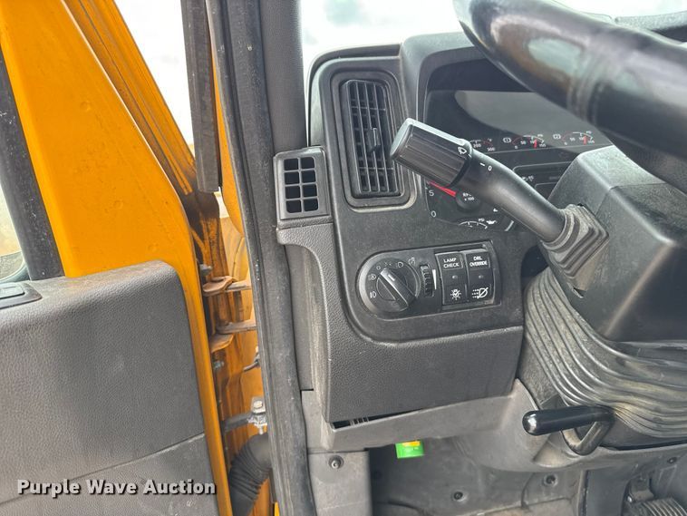 image for item FC4047 2023 International LT625 semi truck