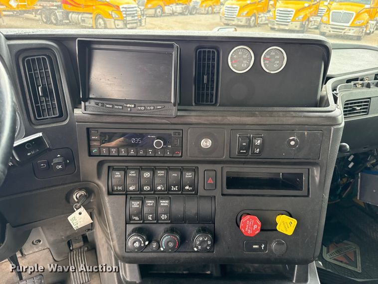 image for item FC4047 2023 International LT625 semi truck