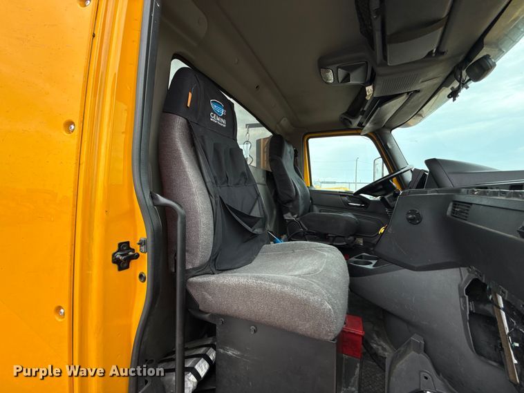 image for item FC4047 2023 International LT625 semi truck