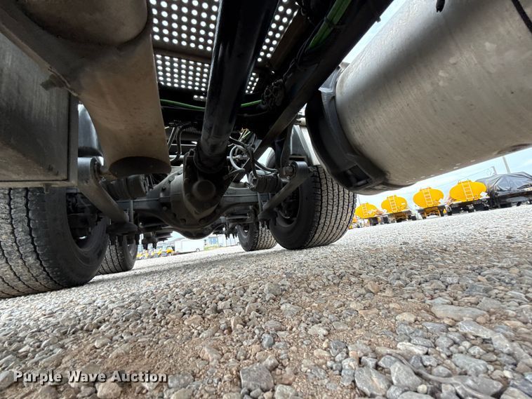 image for item FC4047 2023 International LT625 semi truck