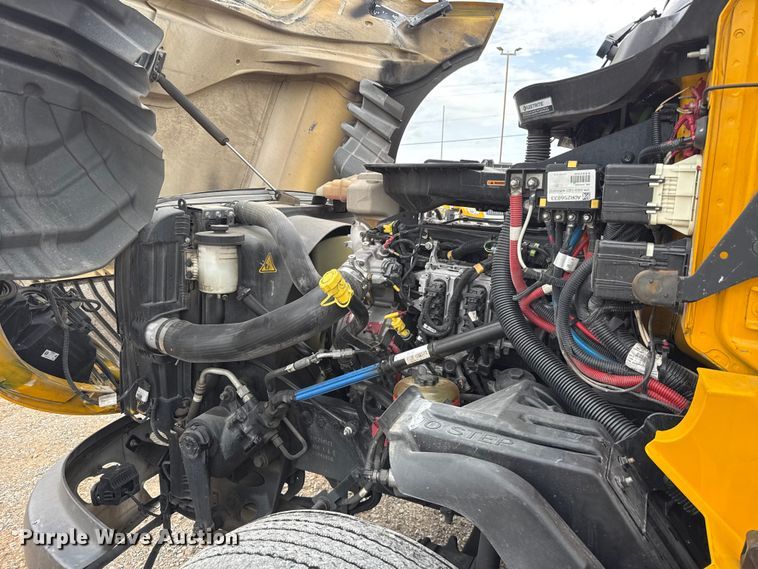 image for item FC4047 2023 International LT625 semi truck