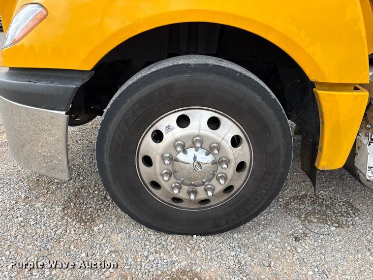 image for item FC4047 2023 International LT625 semi truck