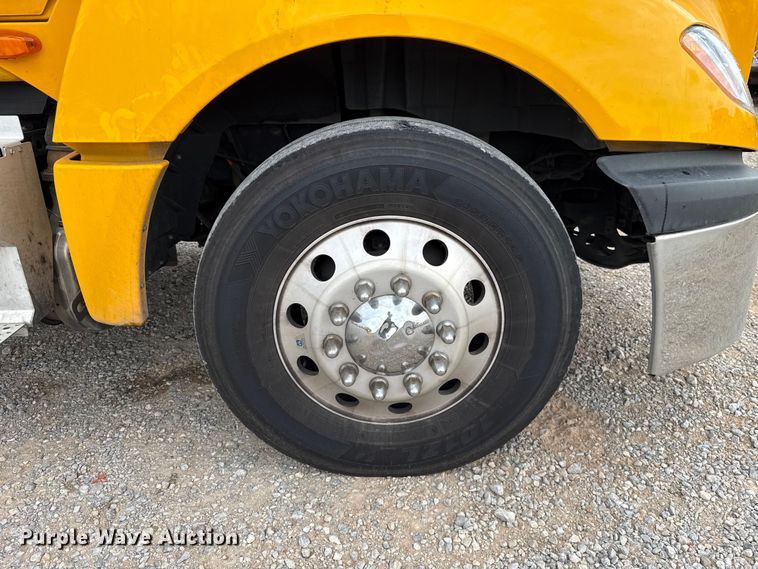 image for item FC4047 2023 International LT625 semi truck