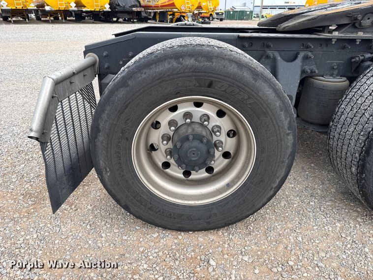image for item FC4047 2023 International LT625 semi truck