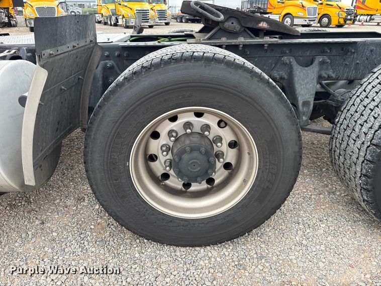 image for item FC4047 2023 International LT625 semi truck