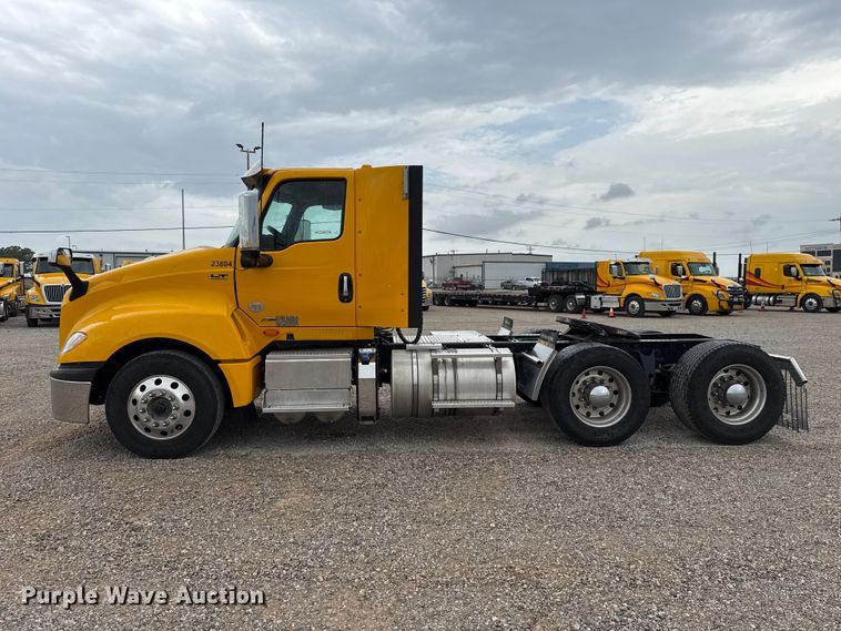 image for item FC4048 2023 International LT625 semi truck