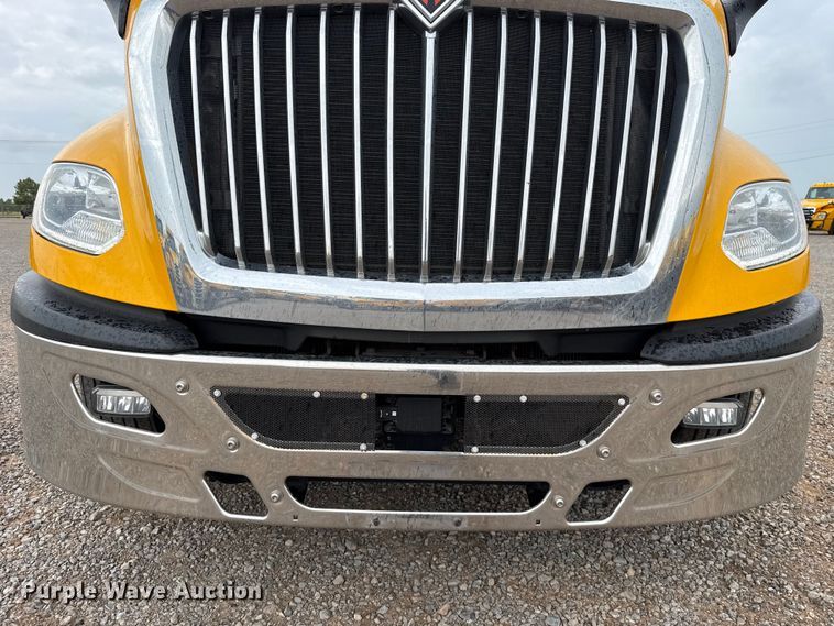 image for item FC4048 2023 International LT625 semi truck