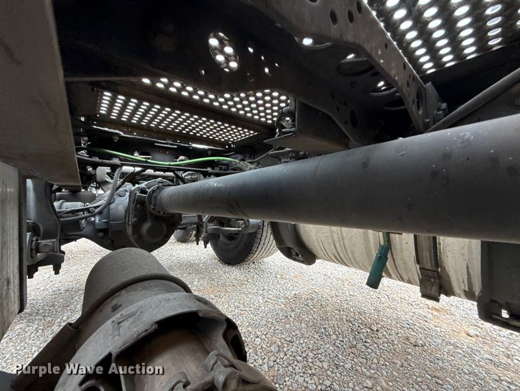 image for item FC4049 2024 International LT625 semi truck