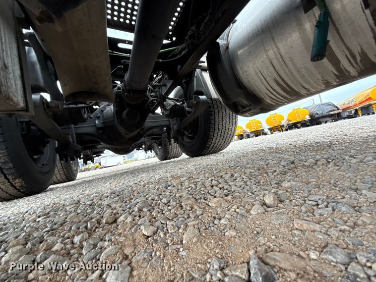 image for item FC4049 2024 International LT625 semi truck