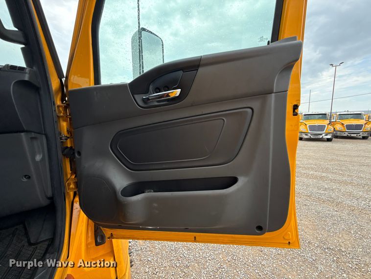 image for item FC4049 2024 International LT625 semi truck