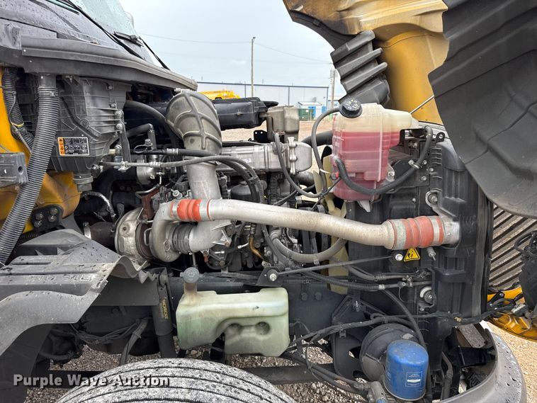 image for item FC4049 2024 International LT625 semi truck