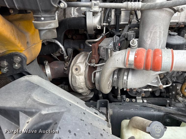 image for item FC4049 2024 International LT625 semi truck