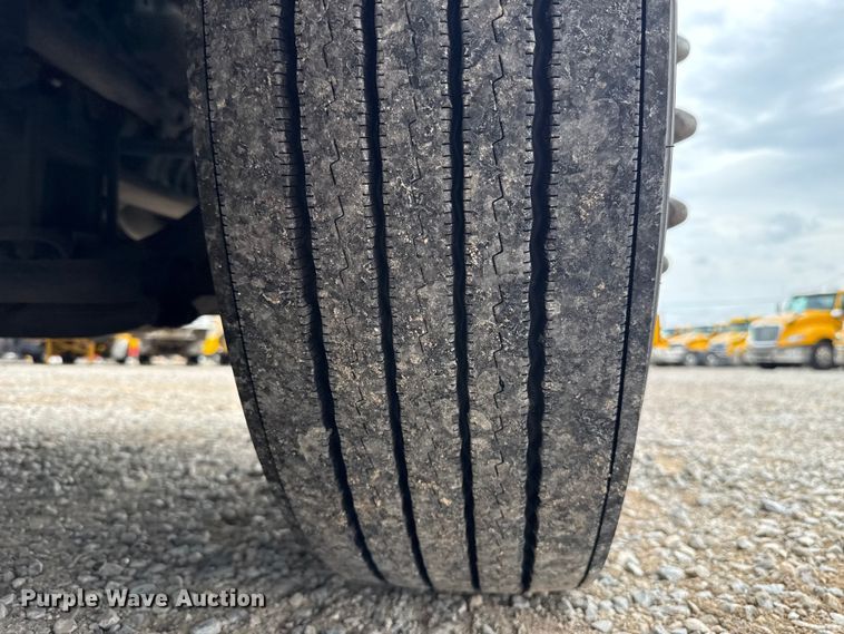 image for item FC4049 2024 International LT625 semi truck