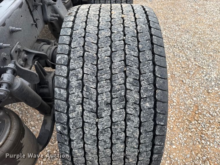 image for item FC4049 2024 International LT625 semi truck