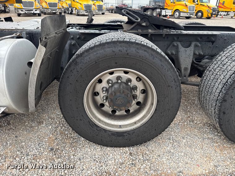image for item FC4049 2024 International LT625 semi truck