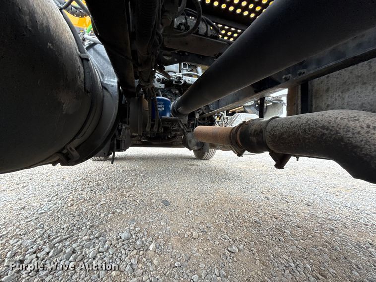 image for item FC4051 2023 International LT625 semi truck