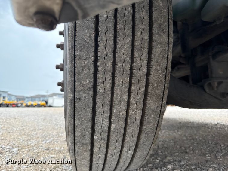 image for item FC4051 2023 International LT625 semi truck