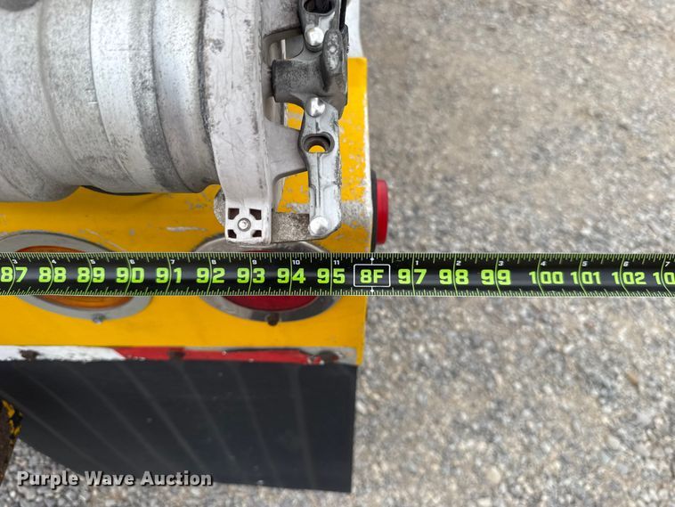 image for item FC4054 2003 Beall BAST-96-3-SB fuel trailer
