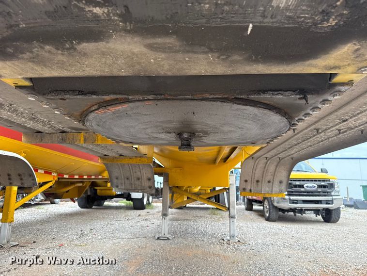 image for item FC4054 2003 Beall BAST-96-3-SB fuel trailer
