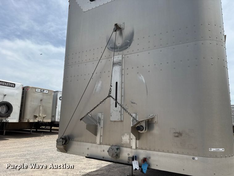 image for item FC4058 2018 Wilson PSDCL-402 livestock trailer