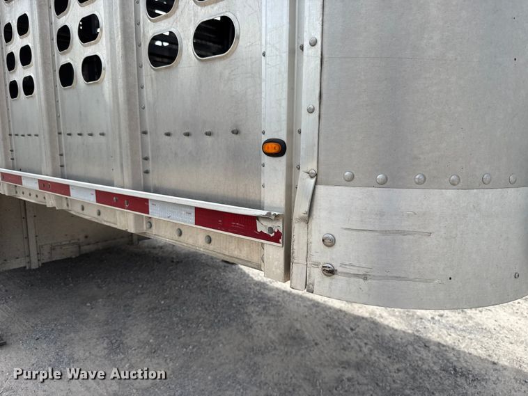 image for item FC4058 2018 Wilson PSDCL-402 livestock trailer